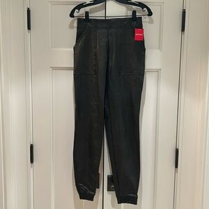 NWT Spanx leather like jogger black size S